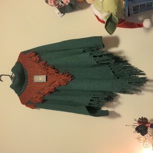 Red Green Long Sleeve Turtle Neck Poncho Cape Fringed Boho Sweater Embroidery